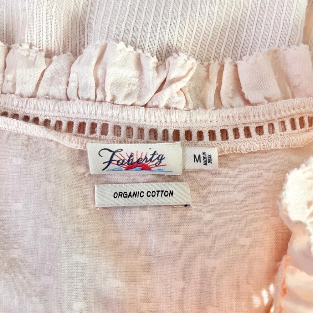 Faherty Top Women's Medium 100% Organic Cotton Peach Ruffles Smocking Cottage - Picture 3 of 12